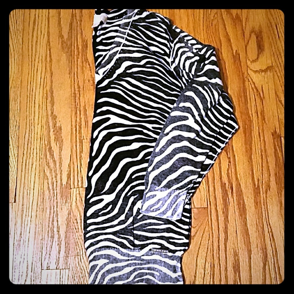MK v neck